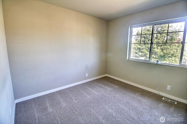 6321 Victoria Avenue SE, Auburn, WA 98092