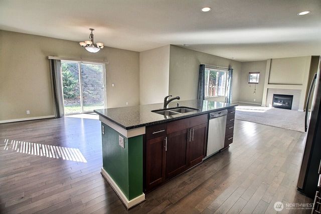 6321 Victoria Avenue SE, Auburn, WA 98092