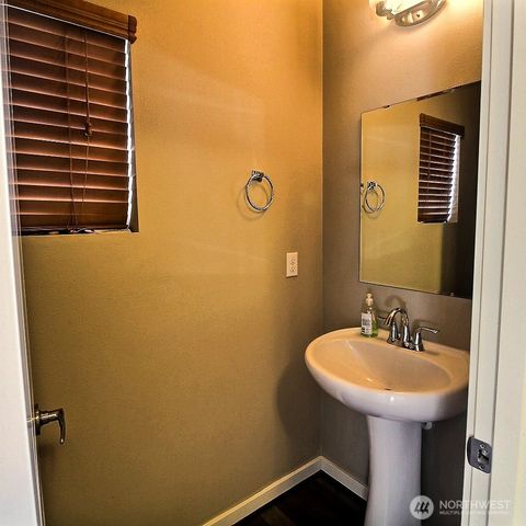 6321 Victoria Avenue SE, Auburn, WA 98092