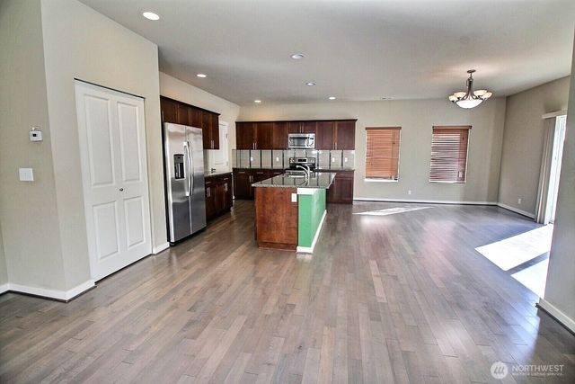 6321 Victoria Avenue SE, Auburn, WA 98092