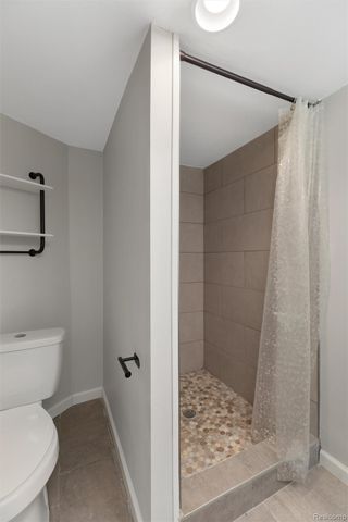 3221 Shenandoah Drive, Royal Oak, MI 48073