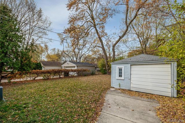3221 Shenandoah Drive, Royal Oak, MI 48073