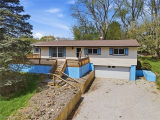 164 Bridge Street, Conneaut, OH 44030