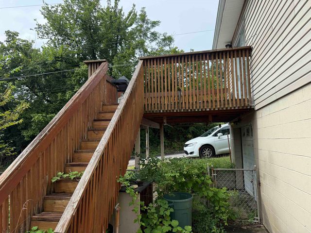 3587 Skyview Drive, Huntington, WV 25701