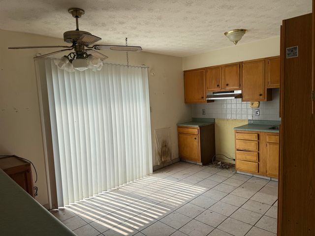 3587 Skyview Drive, Huntington, WV 25701