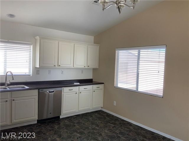 5320 Desert Columbine Court, North Las Vegas, NV 89031