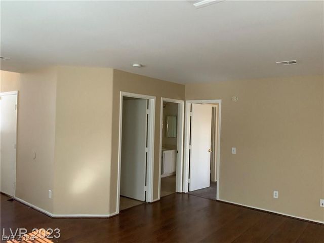 5320 Desert Columbine Court, North Las Vegas, NV 89031