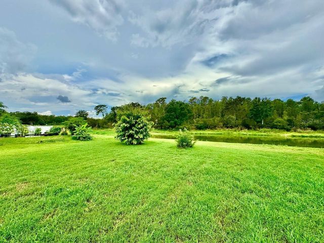 9614 OAK GLADE AVENUE, Tampa, FL 33647