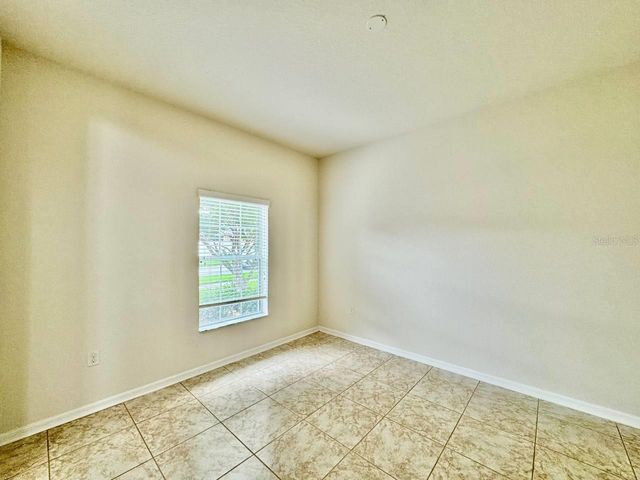 9614 OAK GLADE AVENUE, Tampa, FL 33647