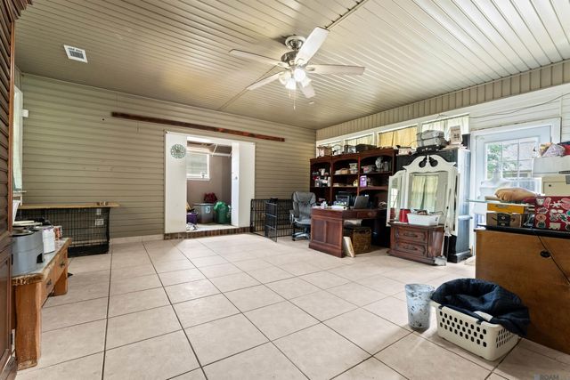 1300 Buffalo Hollow Ct, Zachary, LA 70791