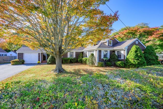 17 South St, Yarmouth, MA 02664