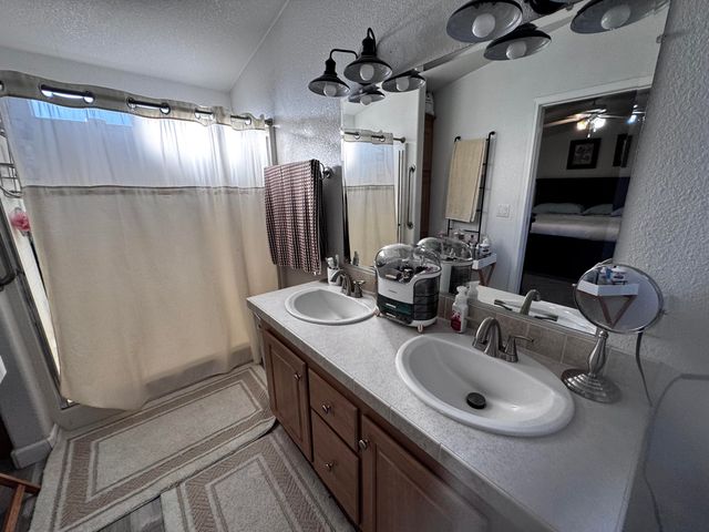 100 S Westwood Street 103, Porterville, CA 93257