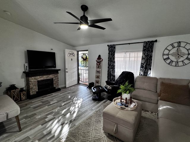 100 S Westwood Street 103, Porterville, CA 93257