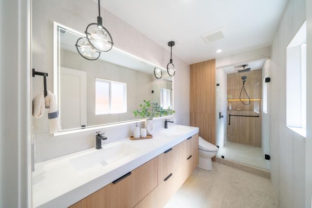 3102 Flowers Lane, Palo Alto, CA 94306