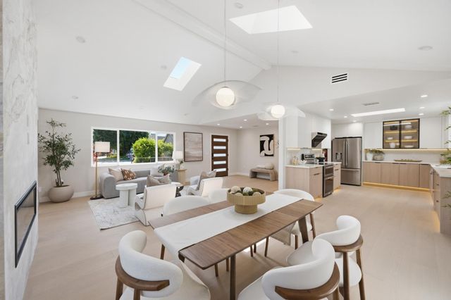 3102 Flowers Lane, Palo Alto, CA 94306