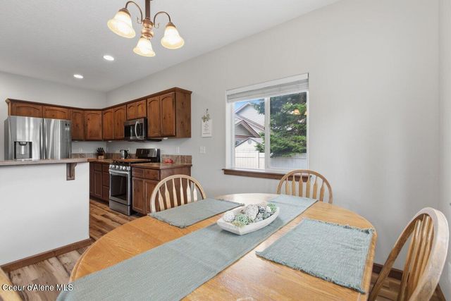 6525 W Christine St, Rathdrum, ID 83858