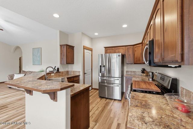 6525 W Christine St, Rathdrum, ID 83858