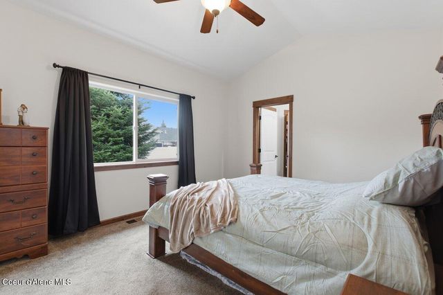 6525 W Christine St, Rathdrum, ID 83858