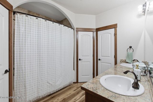 6525 W Christine St, Rathdrum, ID 83858