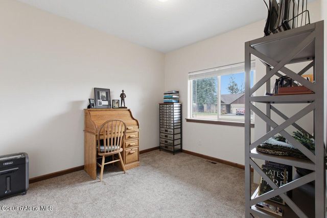 6525 W Christine St, Rathdrum, ID 83858