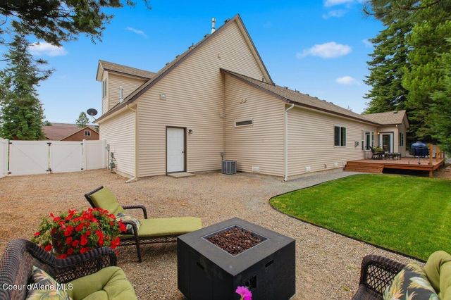 6525 W Christine St, Rathdrum, ID 83858