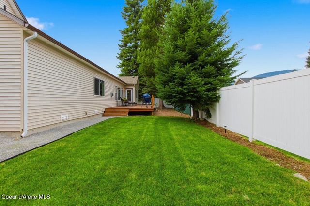 6525 W Christine St, Rathdrum, ID 83858