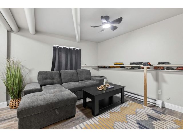 6360 Wolff St, Arvada, CO 80003