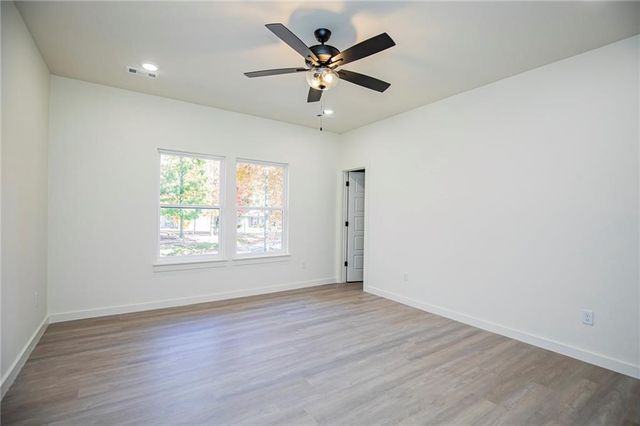 3 Runnymede Circle, Bella Vista, AR 72715