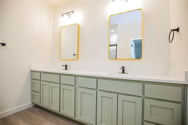 3 Runnymede Circle, Bella Vista, AR 72715