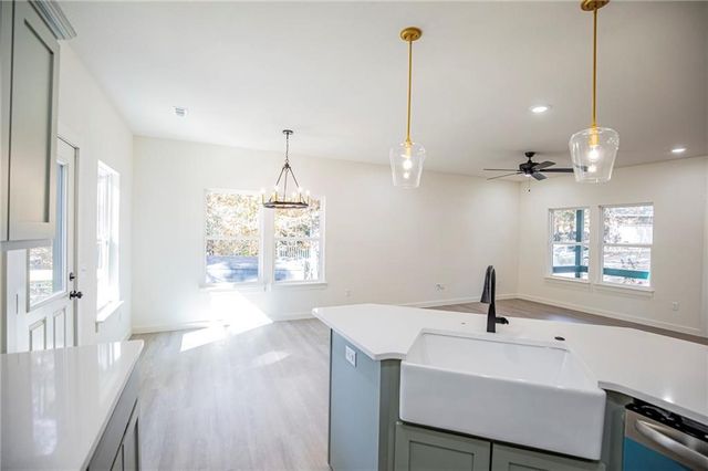 3 Runnymede Circle, Bella Vista, AR 72715