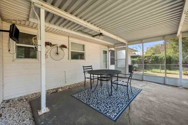 1725 Grace Street, Arlington, TX 76010