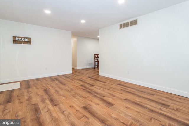 320 KENMORE AVE, Edgewater, MD 21037