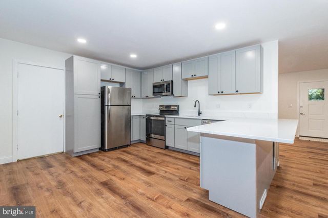 320 KENMORE AVE, Edgewater, MD 21037