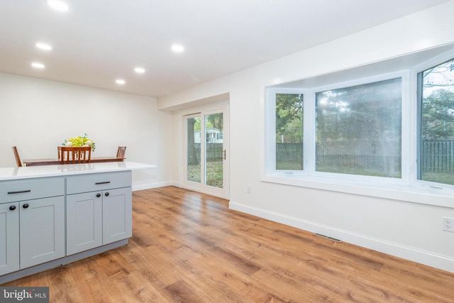 320 KENMORE AVE, Edgewater, MD 21037