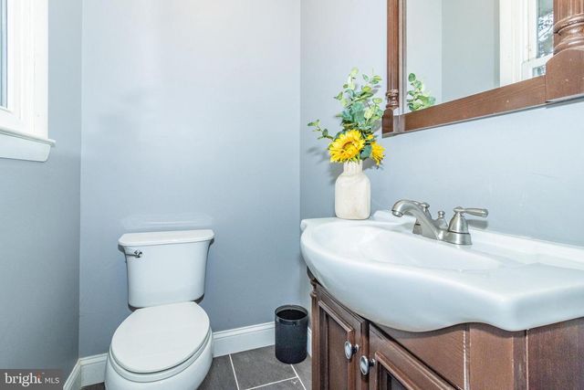 320 KENMORE AVE, Edgewater, MD 21037