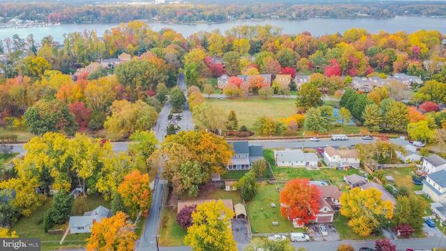 320 KENMORE AVE, Edgewater, MD 21037