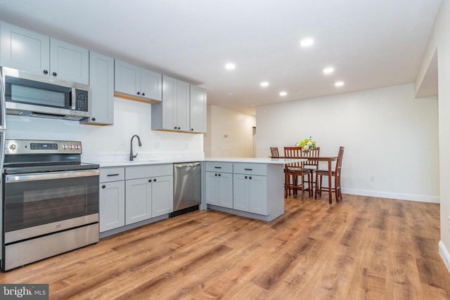 320 KENMORE AVE, Edgewater, MD 21037