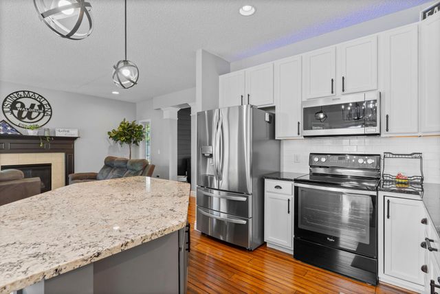11282 68th Street NE, Albertville, MN 55301