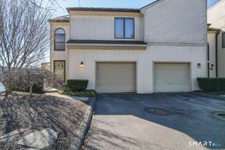 12 Spindle Hill Road 6H, Wolcott, CT 06716