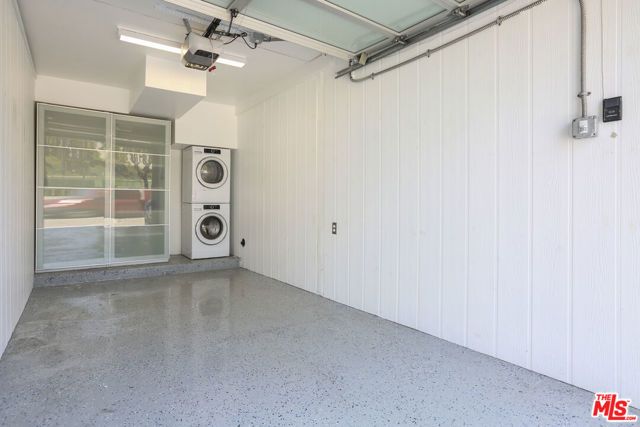 472 Rosecrans Avenue, Manhattan Beach, CA 90266