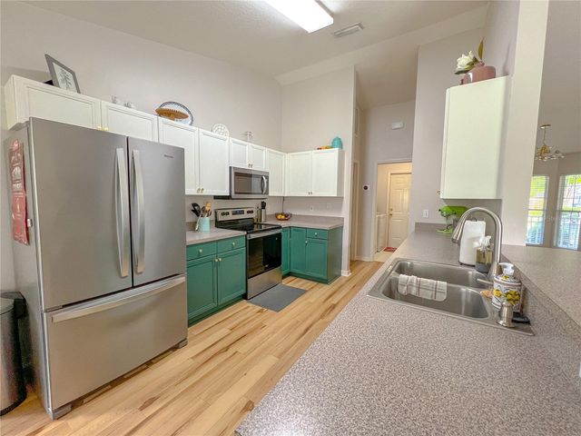 6725 SW 83RD TERRACE, Gainesville, FL 32608