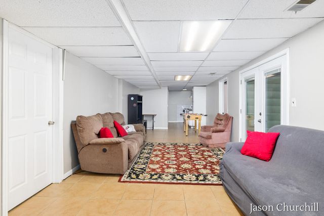 2781 Bluewater Lane, Grandville, MI 49418