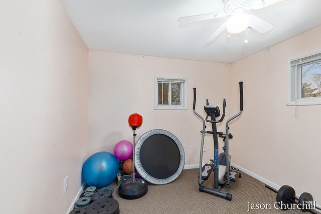 2781 Bluewater Lane, Grandville, MI 49418