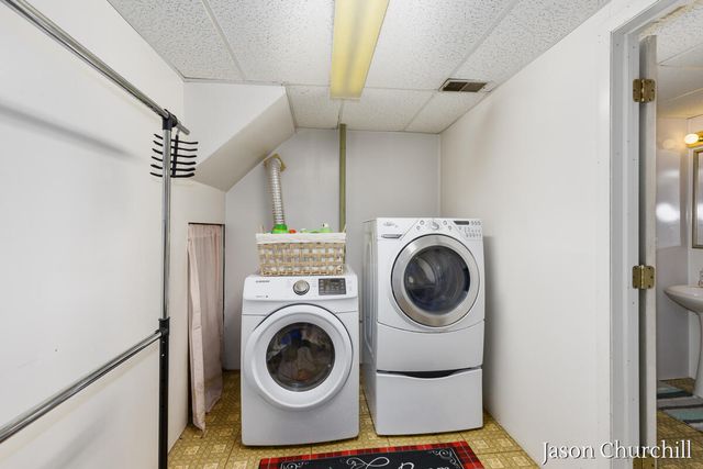 2781 Bluewater Lane, Grandville, MI 49418