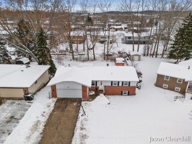 2781 Bluewater Lane, Grandville, MI 49418