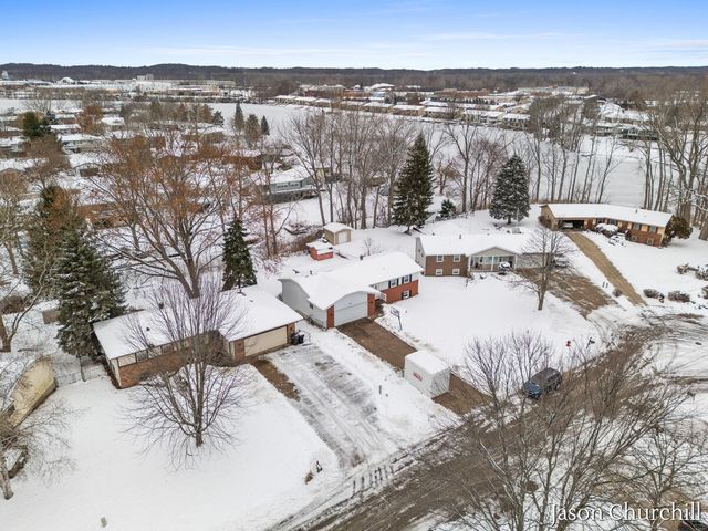 2781 Bluewater Lane, Grandville, MI 49418