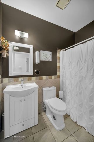 716 Ayers Street, Bolingbrook, IL 60440