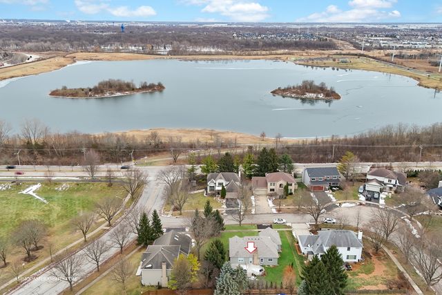 716 Ayers Street, Bolingbrook, IL 60440