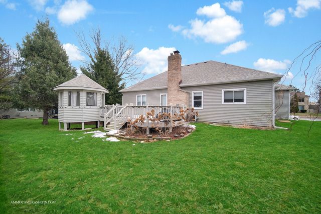 716 Ayers Street, Bolingbrook, IL 60440