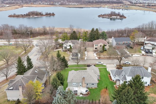 716 Ayers Street, Bolingbrook, IL 60440